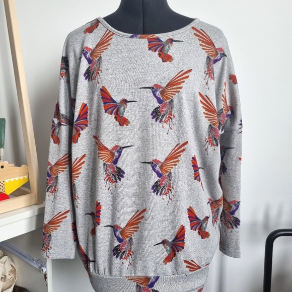 Caroline Mor Tops - Caroline Morgan Bird Jumper